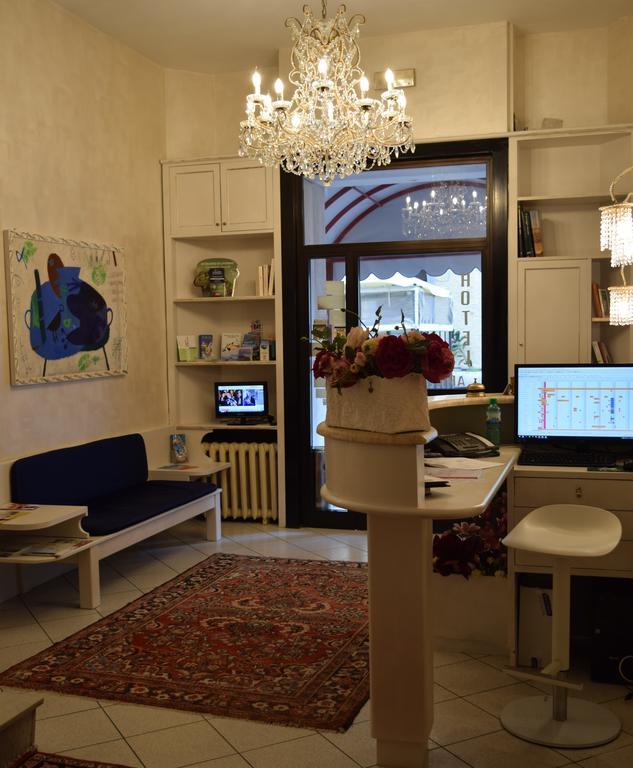Hotel Ariston Piombino Exterior foto